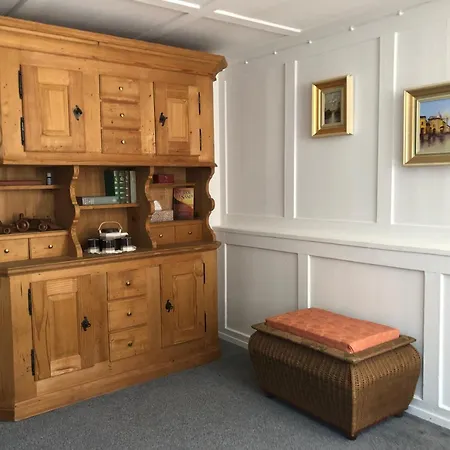 Ursprungshaus - Nuss Und Traube * Dornbirn